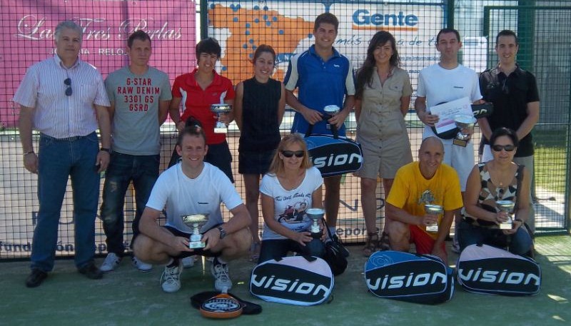 [Entrega%2520de%2520Premios_Fundal%2520%255B800x600%255D%255B3%255D.jpg]