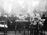 Kooij, Aartje, Maartje en Geertruida Katendrecht 1932.jpg