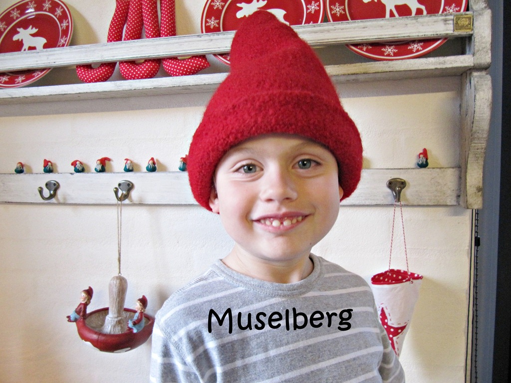 [mikkel%2520jul%25202011%25200172%255B3%255D.jpg]