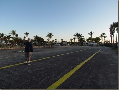 rv pull in area at sunshine key