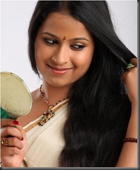 malayalam actress sadhika new still