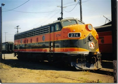 12 Great Northern F7A #274 at the Brooklyn Roundhouse in Portland, Oregon on August 25, 2002
