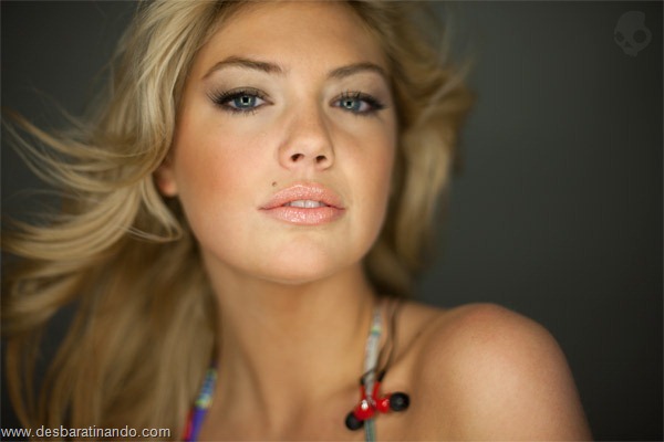 kate-upton-linda-sexy-sensual-sedutora-bikine-biquine-lingerie-boobs-blonde-desbaratinando (275)