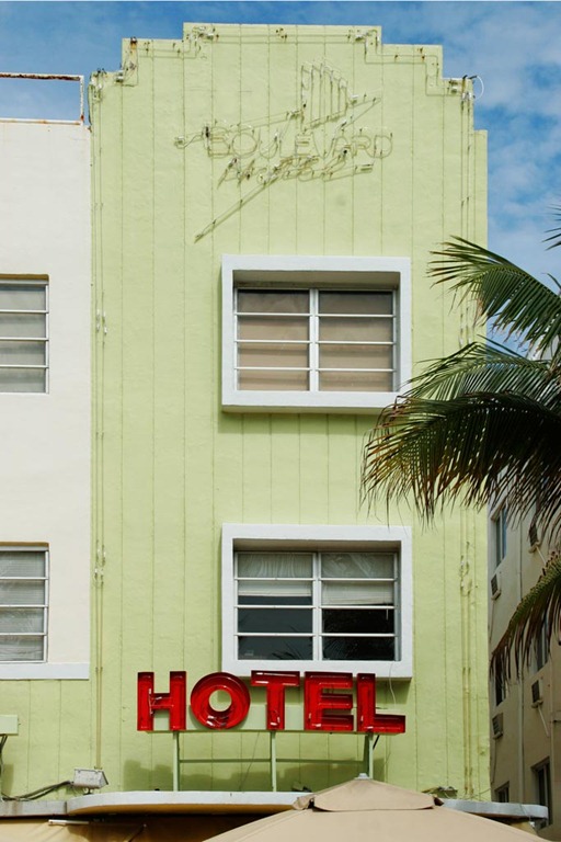 [Art-Deco-Miami---Boulevard-Hotel-2%255B4%255D.jpg]