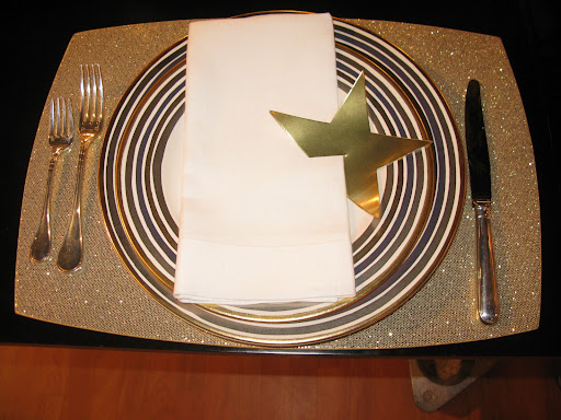 For our metallic table, we used Michael Wainwright 