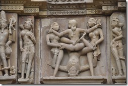 kajuraho 060 kandariya mahadev temple-le poirier-