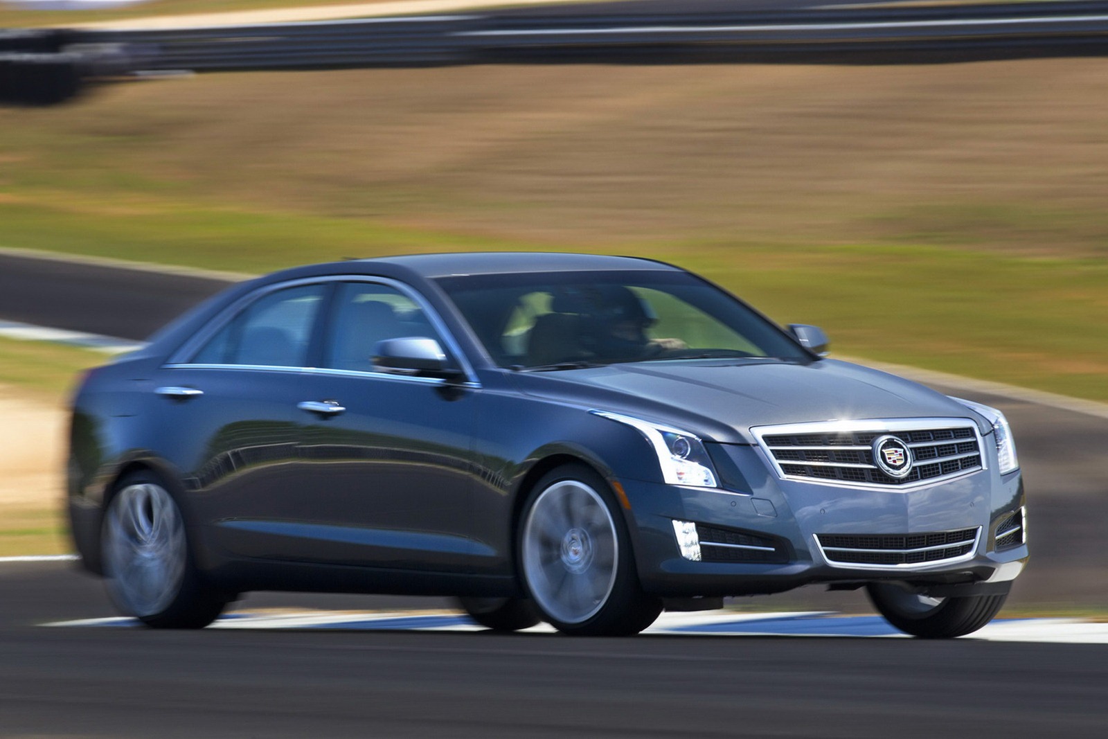 [2013-Cadillac-ATS-124%255B2%255D.jpg]