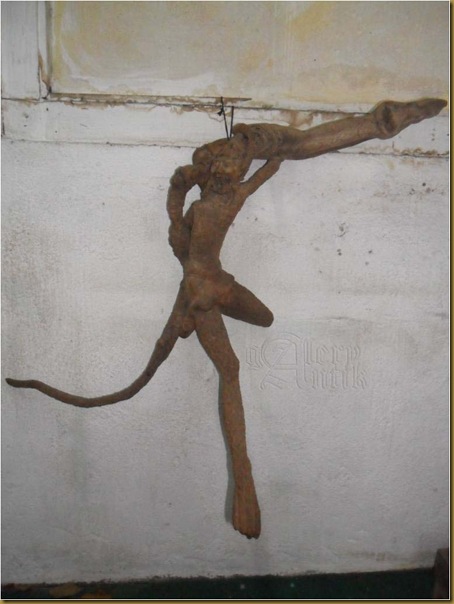 Patung hanoman sinta Patung hanoman sinta