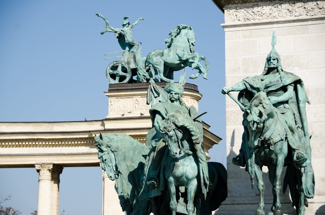 Heroes' Square
