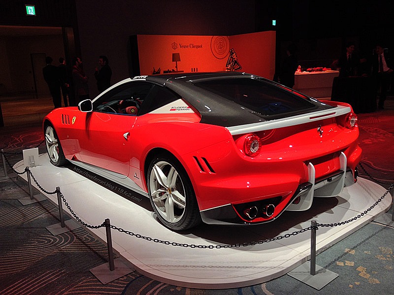 [Ferrari-SP-FFX-4%255B3%255D.jpg]