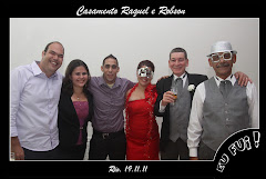Fotos do evento Raquel e Robson - 19.11.11. Foto numero 71 da Social Click Fotografia Digital, do Rio de Janeiro, RJ, que faz fotos divertidas, fotos malucas, fotos com fantasias, fotos na hora, fotografia maluca, fotografia divertida com molduras personalizadas. fotos divertidas malucas foto maluca animadas animado rj rio de janeiro divertida fantasia animada noivas festas casamento no 15 anos sites com eventos