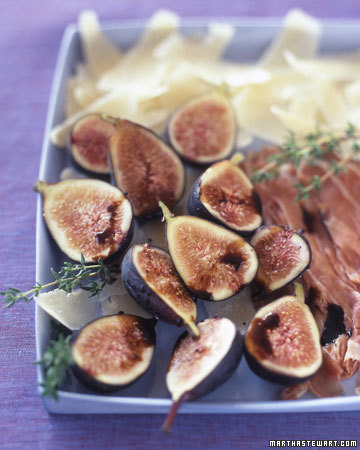 Figs and Prosciutto: Sweet figs make the perfect pairing for a thin slice of savory Prosciutto di Parma. Figs and Prosciutto: Sweet figs make the perfect pairing for a thin slice of savory Prosciutto di Parma.