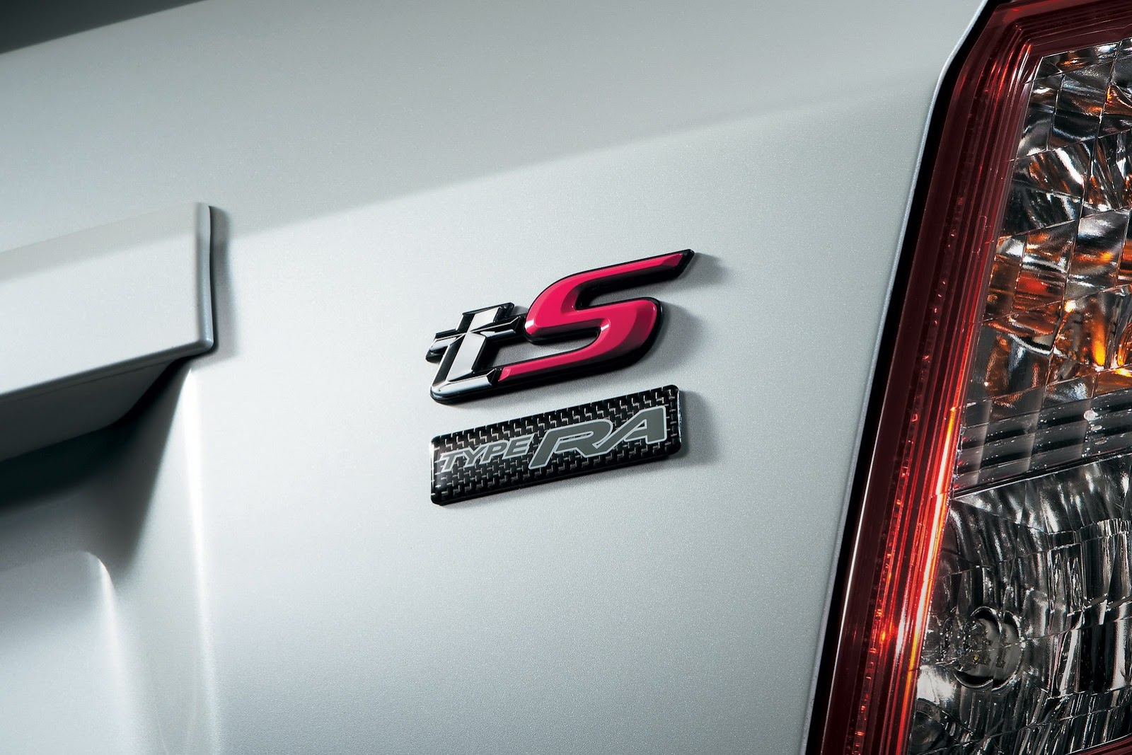 Subaru-WRX-STI-tS-TYPE-RA-12Carscoops%25255B2%25255D.jpg