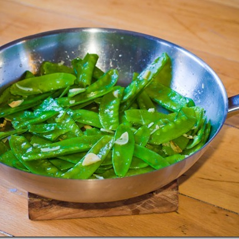 Snow Peas with garlic