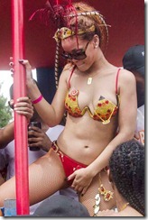 dollys-from-holly.blogspot.com_rihanna_02