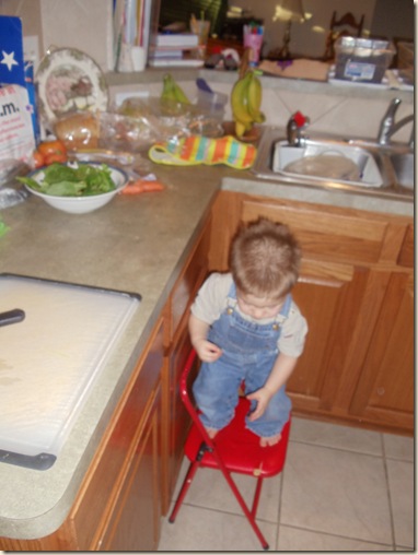 20120114_BrianHelpingCook011