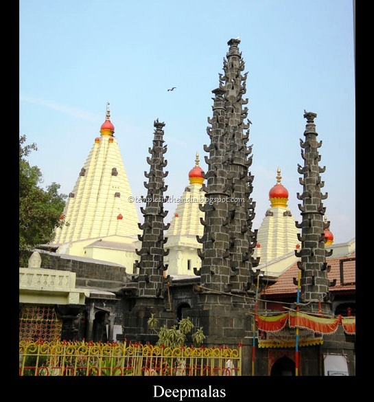 [Deepmalas_of_mahalakshmi-temple%255B17%255D.jpg]