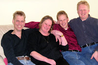 Groeneweg, Marianne, Peter, Walter, Ronald 2004.jpg