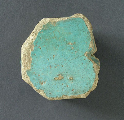 Tile | Origin: Algeria, Qalat bani Hammad (?) | Period: second half of 11th century | Collection: The Madina Collection of Islamic Art, gift of Camilla Chandler Frost (M.2002.1.340) | Type: Ceramic; Architectural element, Earthenware, glazed, 2 3/8 x 2 3/8 in. (6.03 x 6.03 cm)