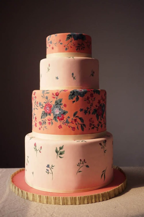 charm-city-cakes-vintage-floral-cake