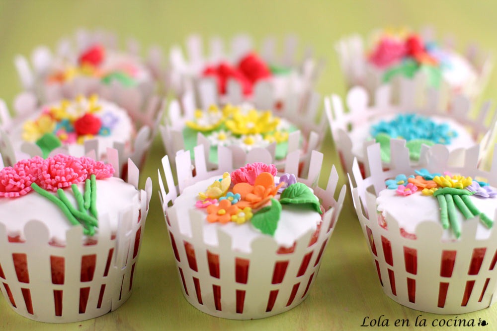 [mesa-comunion-cupcakes1%255B4%255D.jpg]