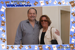 Fotos do evento Batizado Bernardo - 24.07.11. Foto numero 26 da Social Click Fotografia Digital, do Rio de Janeiro, RJ, que faz fotos divertidas, fotos malucas, fotos com fantasias, fotos na hora, fotografia maluca, fotografia divertida com molduras personalizadas. fotos divertidas malucas foto maluca animadas animado rj rio de janeiro divertida fantasia animada fotografo casamento aniversário 15 anos fotógrafo no fotógrafos casamentos