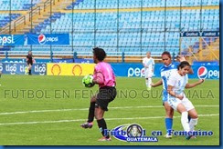 achique de la portera y casi gol de ana