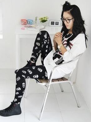 [Black-Skull-Leggings-1_large%255B3%255D.jpg]