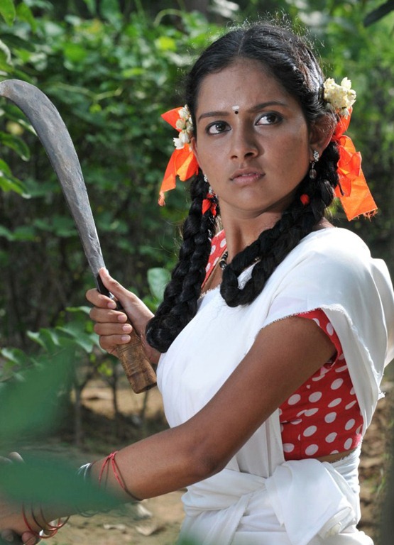 [tamil_actress_mahima_stills%255B3%255D.jpg]