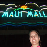 Entering Maui Mall