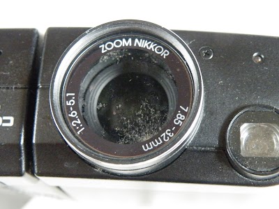 COOLPIX 4500 のレンズにカビ
