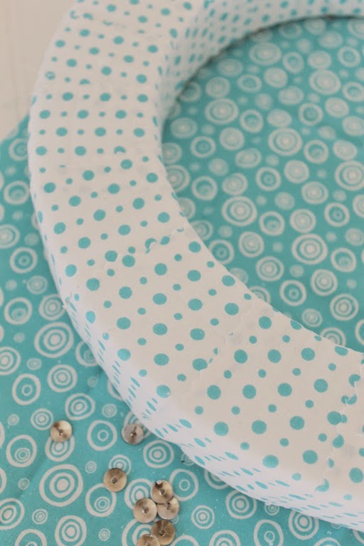 [supply%2520fabric%2520wreaths%2520make%2520it%2520fun%255B3%255D.jpg]