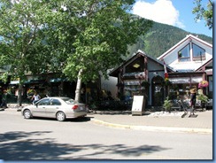 1385 Alberta - Waterton Lakes National Park - town of Waterton