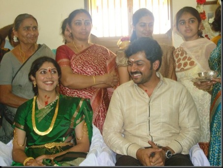 [karthi-engagement-photos1%255B2%255D%255B3%255D.jpg]