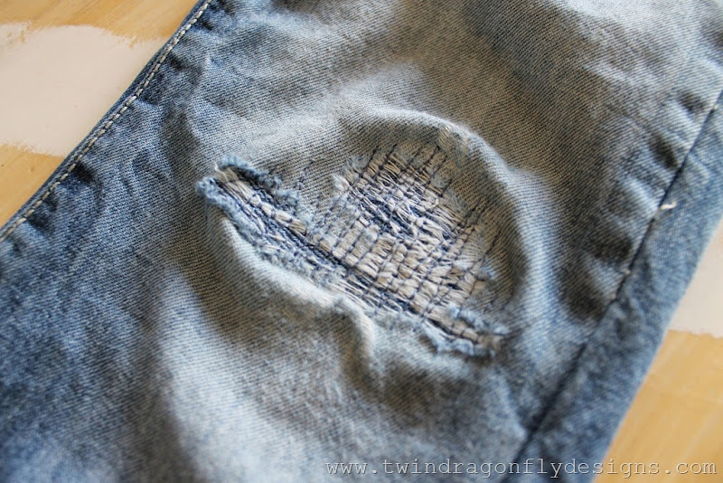 How to patch jeans (17) How to patch jeans (17)