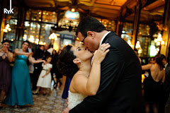 Album (digital) de fotos de Carina e Armando de Rogerio von Kruger, fotografo no Rio de Janeiro (RJ), que faz fotos de casamento, fotos de musica, fotos de shows e fotos de eventos. Rogerio von Kruger faz fotos digitais de casamento no Rio de Janeiro, RJ. fotos de casamento foto digital rio janeiro rj festa noiva noivas festas album casamentos digitais retrato fotografia penteado