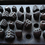 Molds for the glass beads