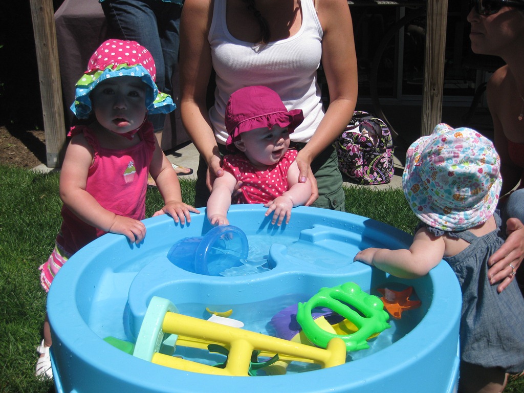 [2012.06.24%25203-Playdate%2520%252819%2529%255B4%255D.jpg]