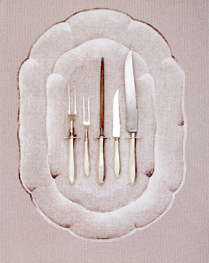 This American silver-plate set from the 1920's features a then-popular streamlined design: the Patrician pattern, produced by a company called Community. A 5-piece set can be used to carve a variety of roasts. This American silver-plate set from the 1920's features a then-popular streamlined design: the Patrician pattern, produced by a company called Community. A 5-piece set can be used to carve a variety of roasts.