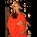 Фото дня: Беременная Бейонсе на красной дорожке MTV VMA 2011