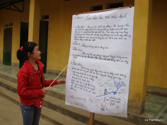 Student presenting result of the discussion after the exposure trip to the forest.