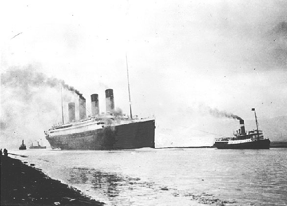 [RMS_Titanic_sea_trials_April_2_19124.jpg]