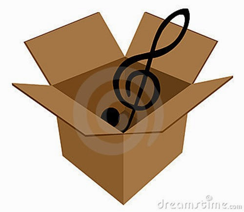 clave-de-la-música-en-caja-de-cartón-6499435 clave-de-la-música-en-caja-de-cartón-6499435