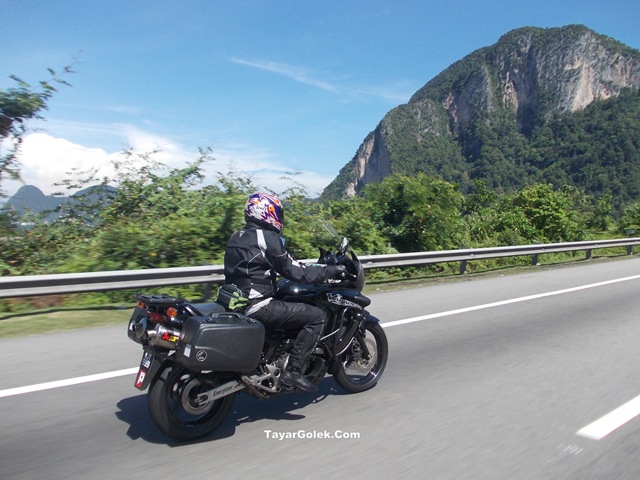[DSCN29892.jpg]
