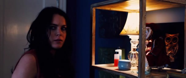 [I.Know.Who.Killed.Me.2007.DVDRip.aXXo.gblog85.avi_snapshot_01.07.20_%255B2012.03.30_13.22.42%255D%255B5%255D.jpg]