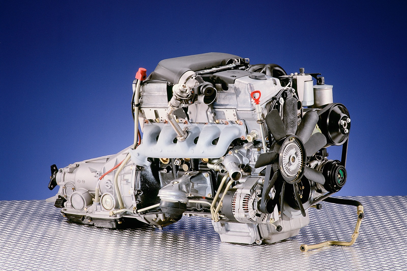[Mercedes-C-Class-25%255B3%255D.jpg]