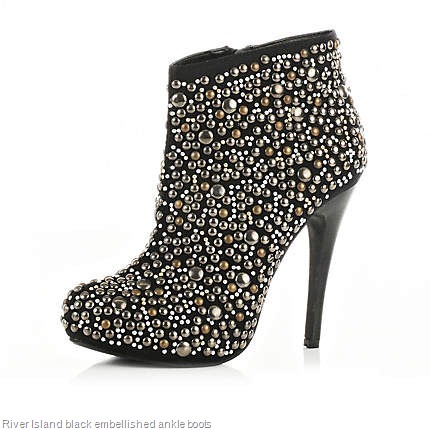 [black-embellished-ankle-boots7.jpg]