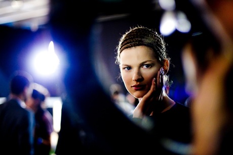 alexander-mcqueen-rtw-ss2012-candids-04_112333993791.jpg_carousel_parties