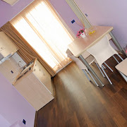 Cucina-soggiorno con divano-letto / Kitchen-living room with sofa bed