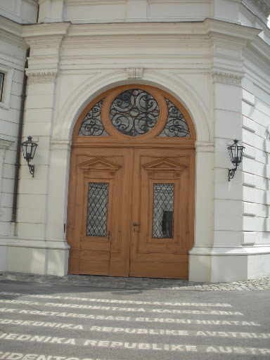 The combination of wood and metal work so great together. (Vienna) The combination of wood and metal work so great together. (Vienna)
